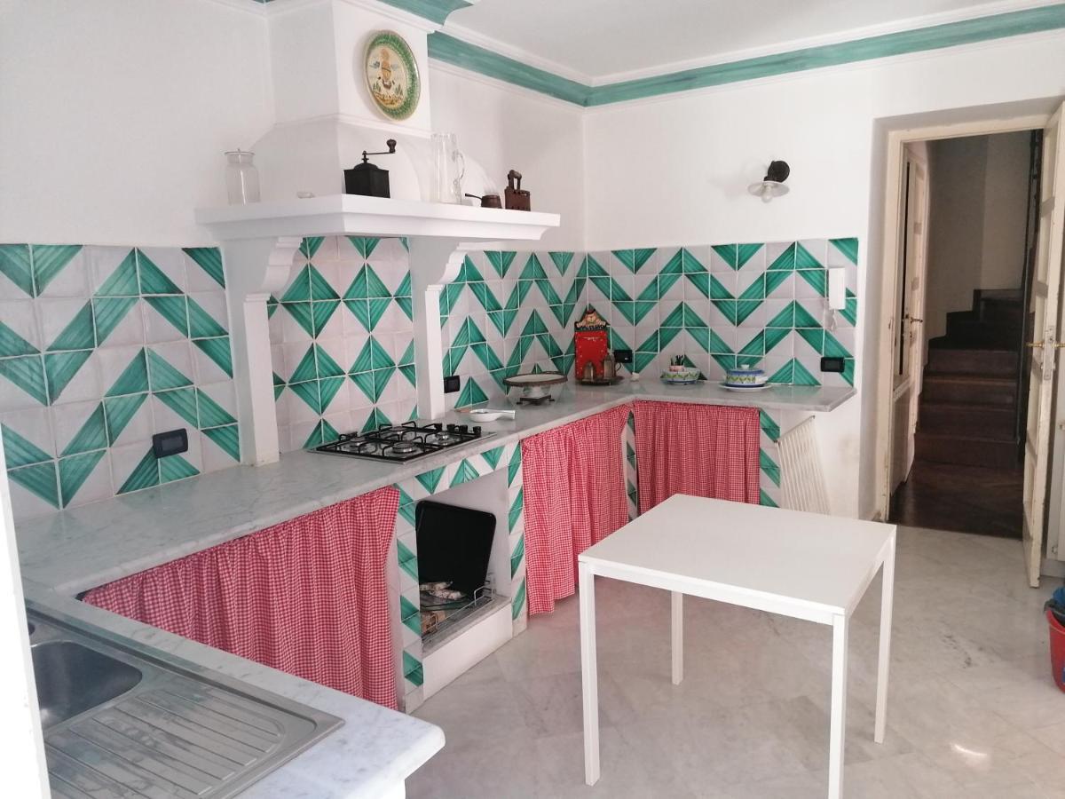Almareni House Apartment Палермо Екстериор снимка